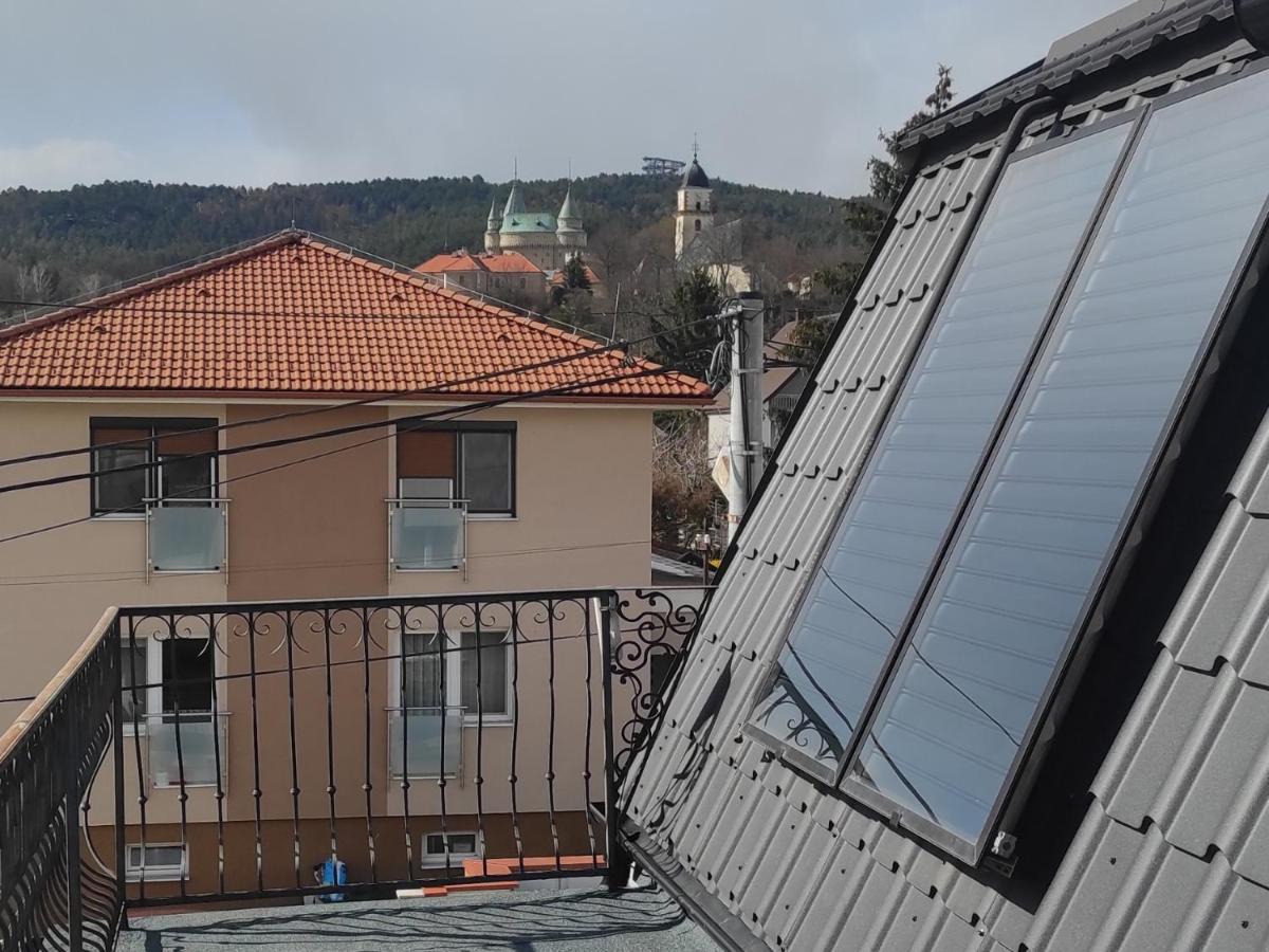 Apartman S Vyhladom Na Bojnicky Zamok Bojnice Exterior foto